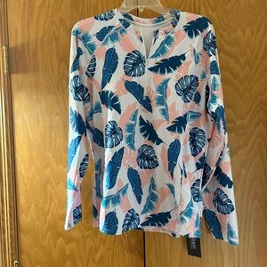 Tropical Leaf Long Sleeve Swim Tee/Rash Guard. Built in Bra. Size 18W